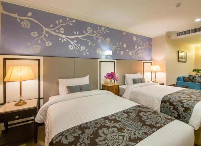 Sara's Hotel — photo 7