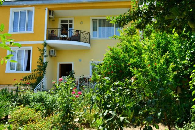 Boutique Hotel Eco-House 25 Tbilisi — photo 18