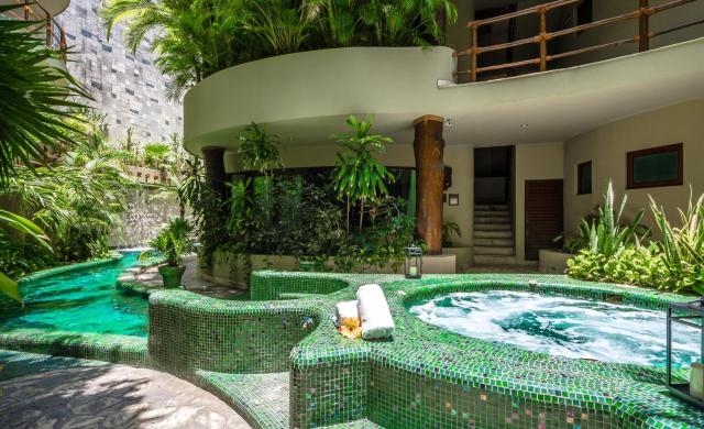 Maya Villa Condo Hotel and Beachclub — photo 21