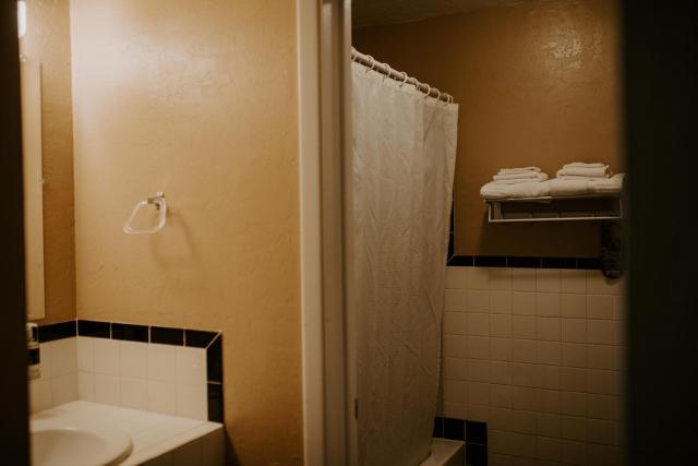 Sitzmark Chalet Inn — photo 20
