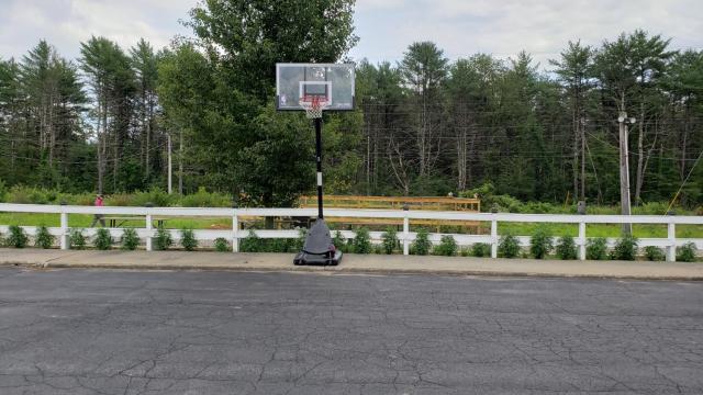 Sara Glen Motel - Saratoga Springs-Glens Falls — photo 12