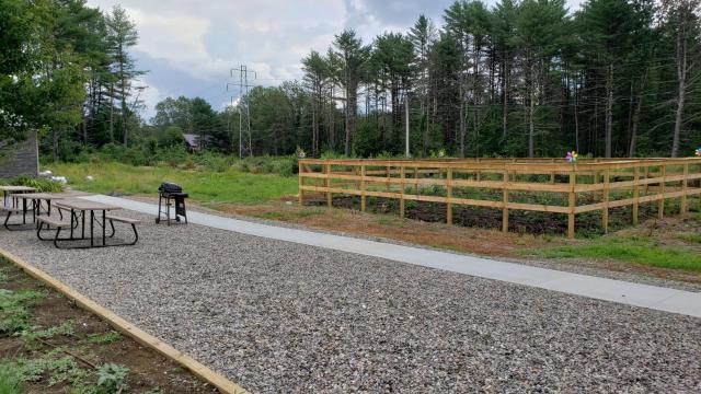 Sara Glen Motel - Saratoga Springs-Glens Falls — photo 10