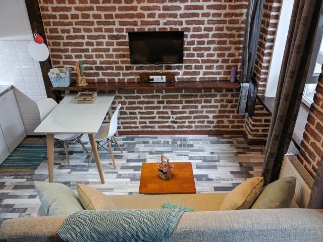 Cozy Studios on Freedom Square — photo 24