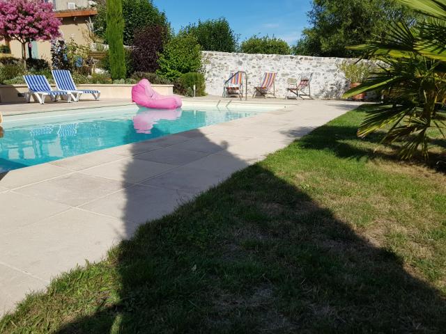 Sous les Remparts — photo 11