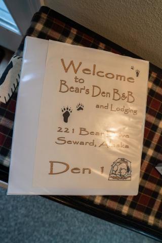 Bears Den Alaska Lodging — photo 21