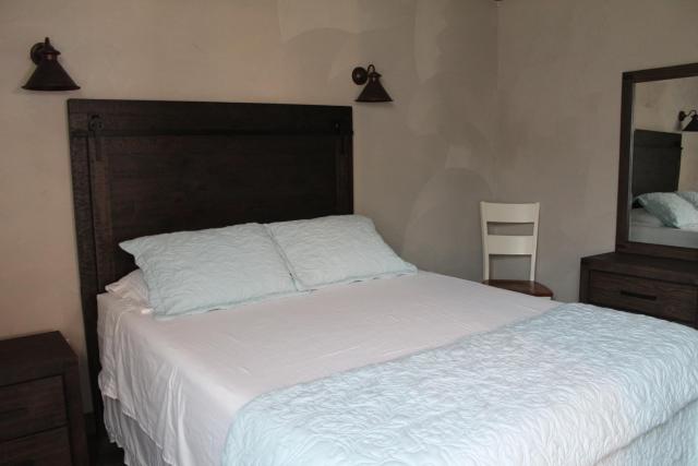 Strictly Moose Luxury Vacation Suites — photo 23