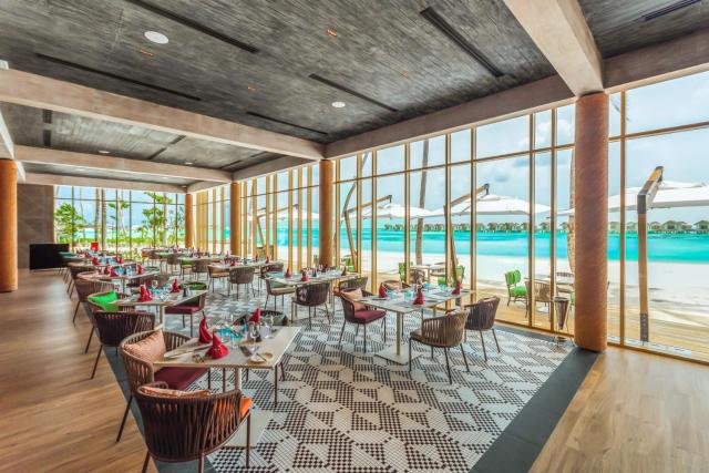 Hard Rock Hotel Maldives — photo 21