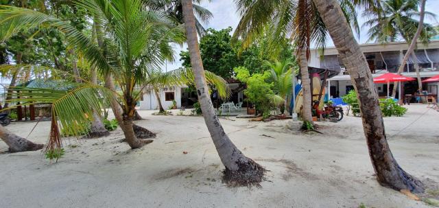 Surf Deck Guest House — photo 8