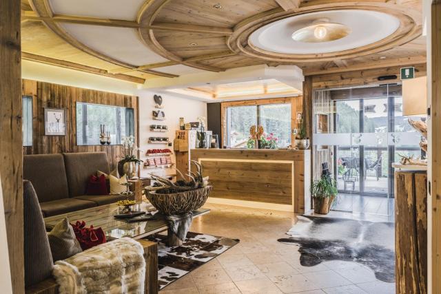 Hotel Chalet S - Dolomites Design - adults recommended — photo 5