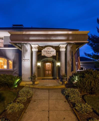 Stewart Inn — photo 1