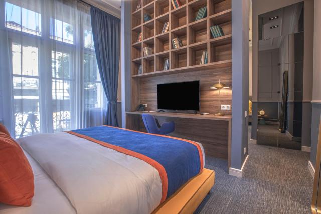 Heritage Hotel and Suites — photo 9