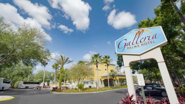 Galleria Palms Orlando - Free Theme Park Shuttles — photo 16