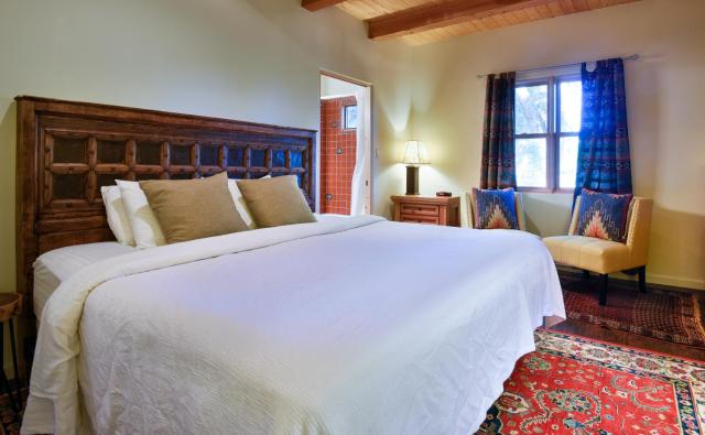 Abiquiu Inn — photo 10