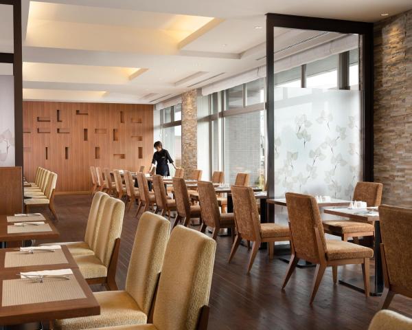 ANA Crowne Plaza Chitose by IHG — photo 18