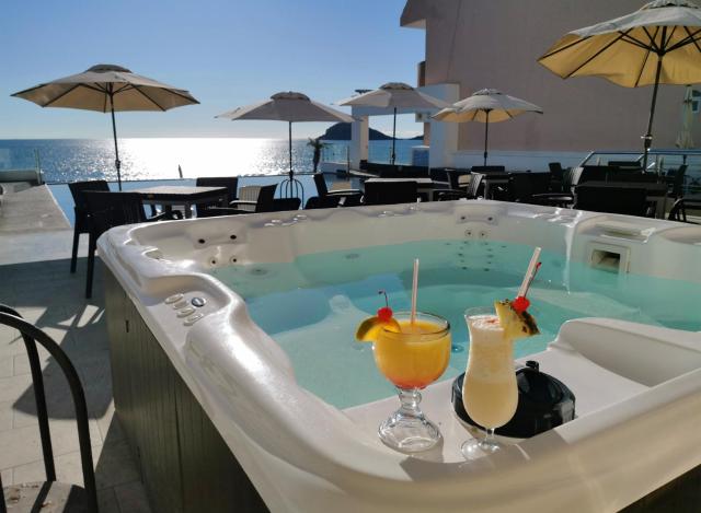 Coral Island Beach View Hotel — photo 24