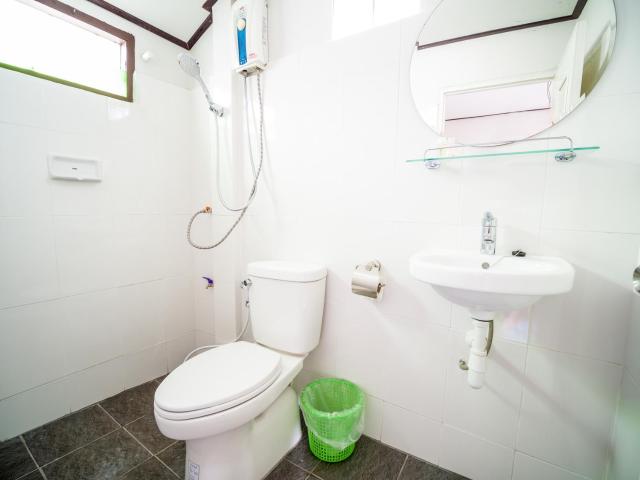 New Harrys Sunset Resort - Klong Nin Beach — photo 5