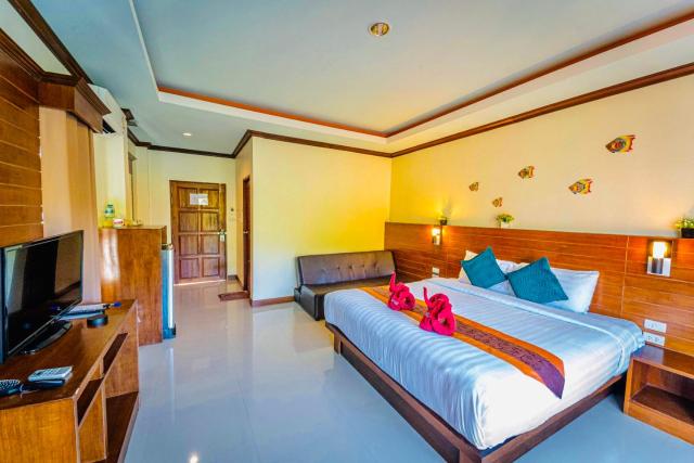 Peaceful Resort , Long Beach - Koh Lanta — photo 4