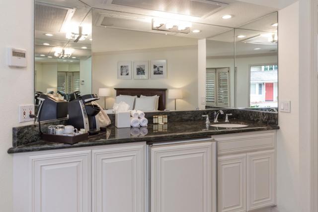 Saratoga Oaks Lodge — photo 24