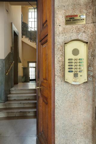 Dynasty Suites Downtown Apartments — photo 23