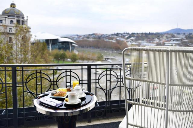 Ambassadori Tbilisi Hotel — photo 15