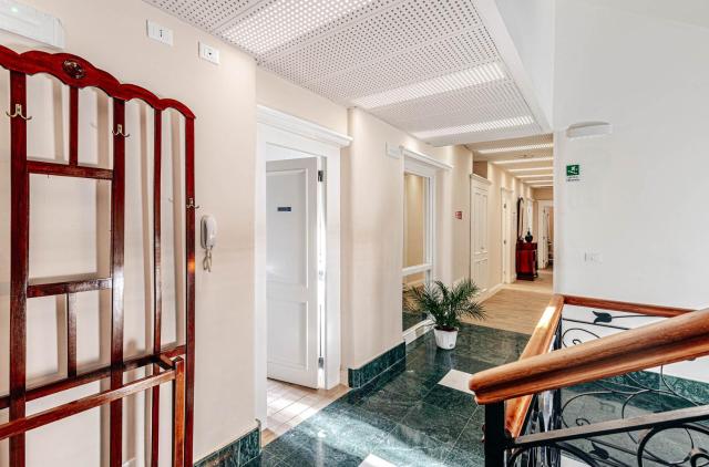 Giulio Cesare 14, Residence — photo 20