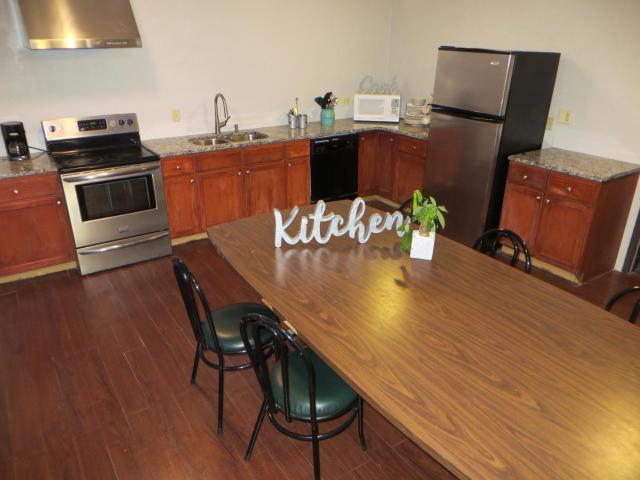 Boulder Twin Lakes Inn — photo 18