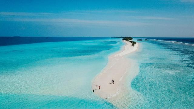 Bliss Dhigurah — photo 20