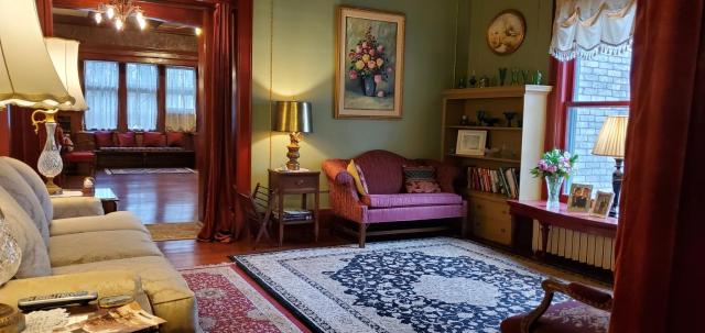 Saravilla Bed & Breakfast — photo 18