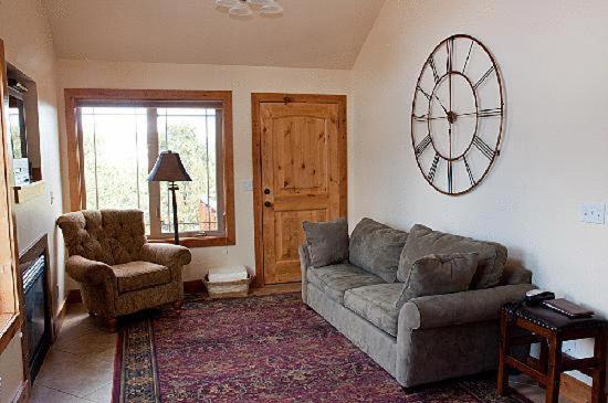 Stone Canyon Inn — photo 17