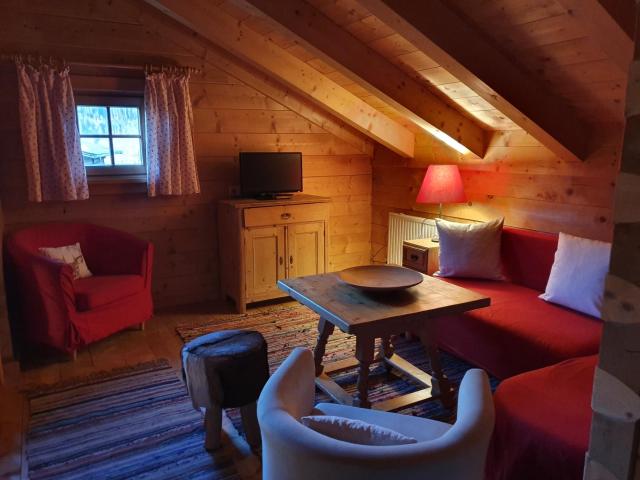 Appartement Pension Bäckenhäusl FERIENWOHNUNGEN Chalets Hütten Komfortzimmer — photo 4