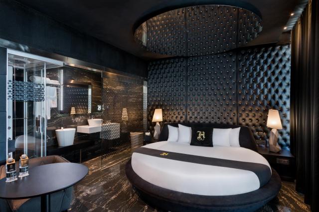 Hugo's Boutique Hotel - Adults Only — photo 12