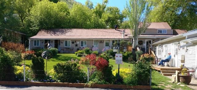 Alpaca Inn, The — photo 1