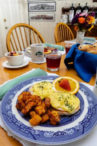Maple Hill Farm Inn — photo 14