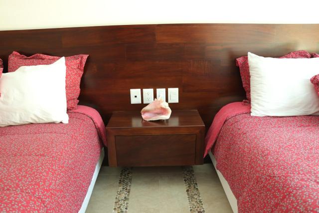 LYDMAR BOUTIQUE HOTEL — photo 19