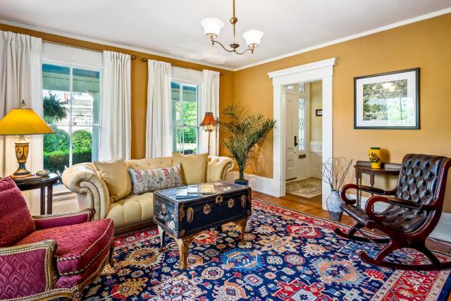 Abigail's Inn — photo 11