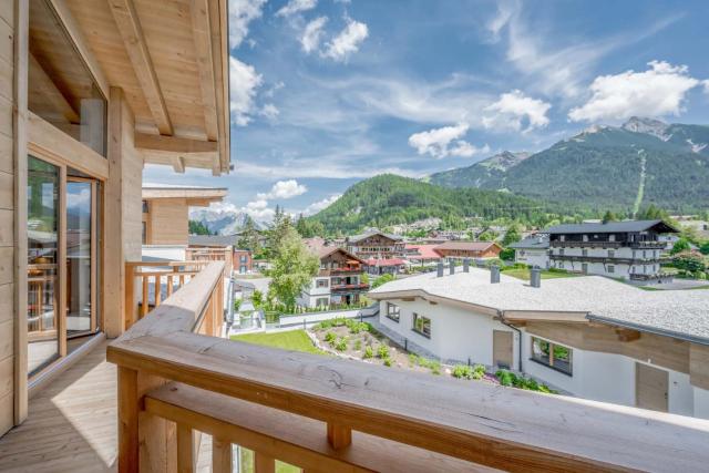 AlpenParks Chalet & Apartment Alpina Seefeld — photo 2