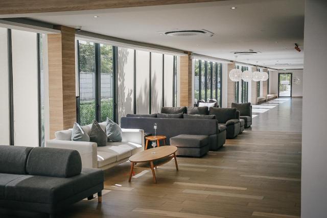 Canalis Suvarnabhumi Airport Hotel - Free Scheduled shuttle from Hotel to Suvarnabhumi Airport — photo 17