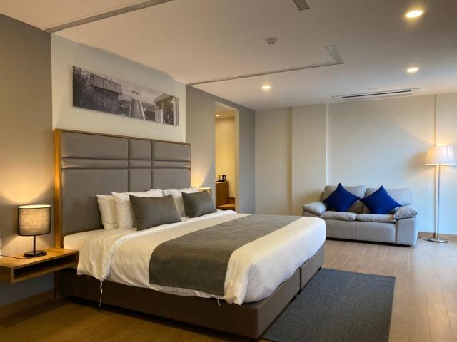 Canalis Suvarnabhumi Airport Hotel - Free Scheduled shuttle from Hotel to Suvarnabhumi Airport — photo 23