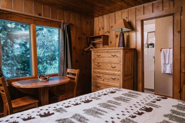 Tamarack Lodge — photo 22