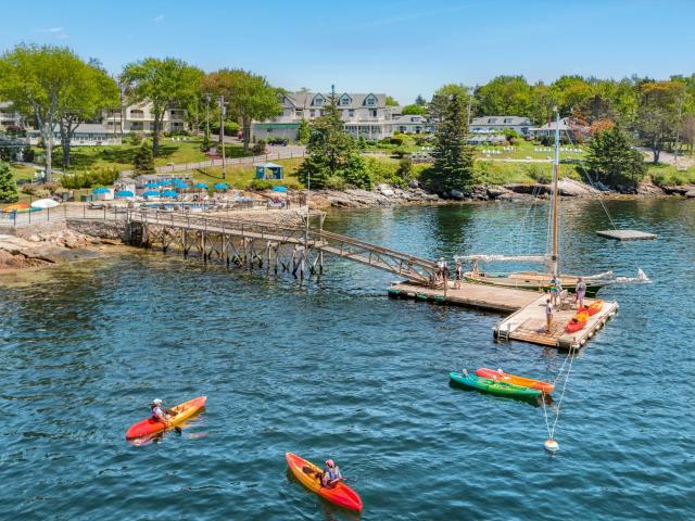 Spruce Point Inn Resort and Spa — photo 16