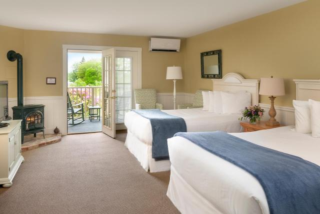 Spruce Point Inn Resort and Spa — photo 23