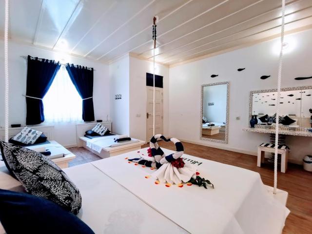 White Maakana Lodge Maldives — photo 15