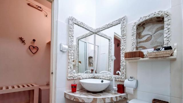 White Maakana Lodge Maldives — photo 16