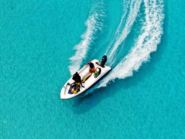 Blue Coral Vashafaru Maldives — photo 18