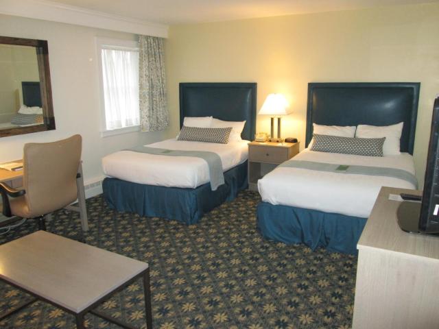 Middlebury Inn — photo 9
