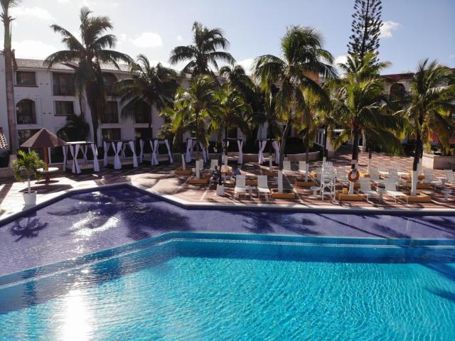 Cozumel Hotel & Resort All Inclusive — photo 18