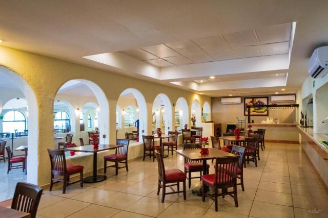 Cozumel Hotel & Resort All Inclusive — photo 16