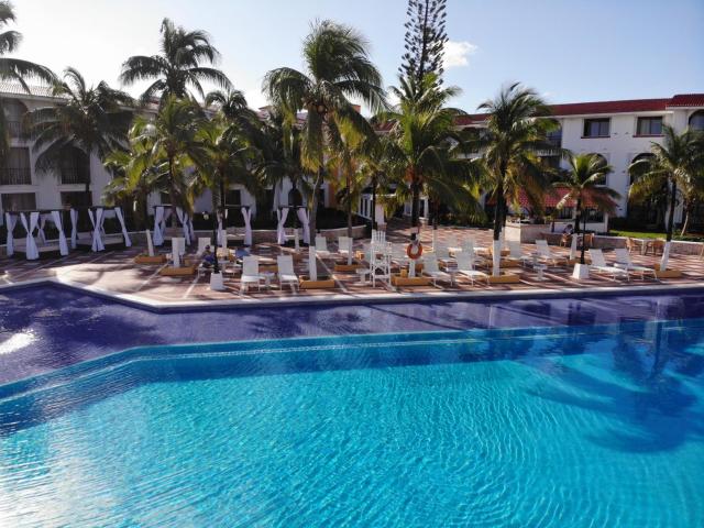 Cozumel Hotel & Resort All Inclusive — photo 23