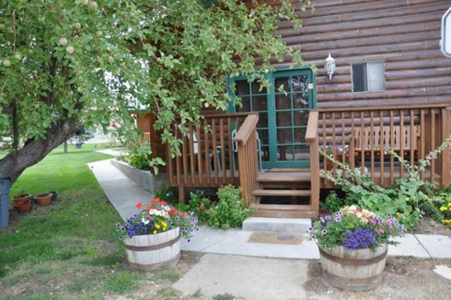 Bryce Country Cabins — photo 24