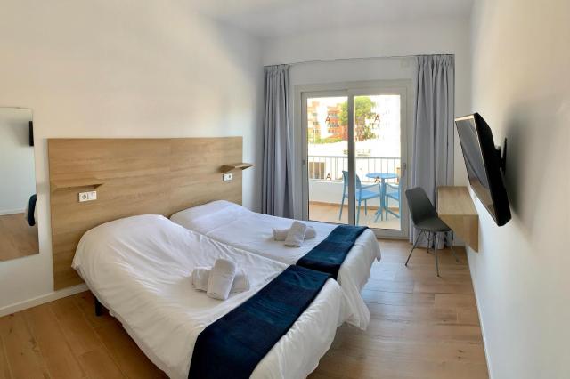 Hostal Alzina — photo 10